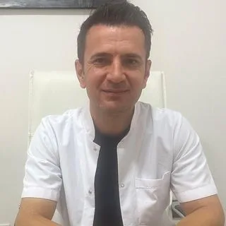 Dr. Dt. Mehmet Salih Aydın — Bağlar, Diyarbakır. Portre fotoğrafı.