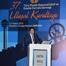 Op. Dr. Fatih Kılıç — Plastik Rekonstrüktif Ve Estetik Cerrahi, Yenimahalle, Ankara. Portre fotoğrafı.