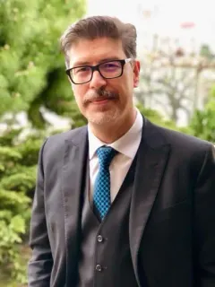Doç. Dr. Volkan Tümay profilinde yer alan galeri fotoğrafı.