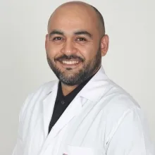 Op. Dr. Celil Seyidli — Genel Cerrahi, Kocaeli. Portre fotoğrafı.