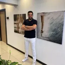 Dt. Halil İbrahim Önal — Diş Hekimi, Bursa. Portre fotoğrafı.