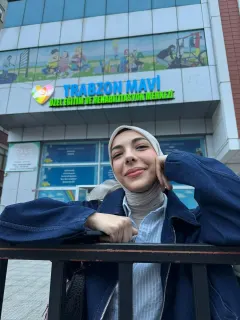 Dkt. Aybike Öksüz profilinde yer alan galeri fotoğrafı.