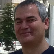 Op. Dr. Feridun Soğancı — Kadın Hastalıkları Ve Doğum, Aydın. Portre fotoğrafı.