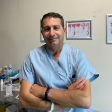Prof. Dr. Abdülkadir Genç — Çocuk Cerrahisi, Manisa. Portre fotoğrafı.