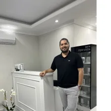 Uzm. Dr. Gökhan Üçgül — Dermatoloji, Hatay. Portre fotoğrafı.