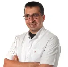 Prof. Dr. Muharrem Kıskaç — İstanbul. Portre fotoğrafı.