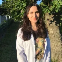 Erg. İrem Aleyna Demiroğlu — Ergoterapi, Samsun. Portre fotoğrafı.