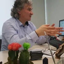 Uzm. Dr. Atilla Kurtuluş — Tıbbi Genetik, İstanbul. Portre fotoğrafı.