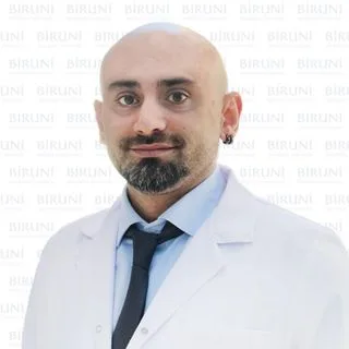 Op. Dr. Enes Serhat Coşkun — Kadın Hastalıkları Ve Doğum, Küçükçekmece, İstanbul. Portre fotoğrafı.