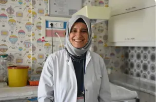 Op. Dr. Fadime Türe profilinde yer alan galeri fotoğrafı.