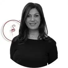 Uzm. Dr. Feryal Akşan — İzmir. Portre fotoğrafı.