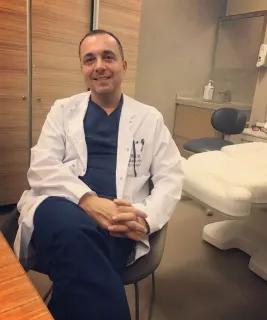 Prof. Dr. Ahmet Arnaz profilinde yer alan galeri fotoğrafı.