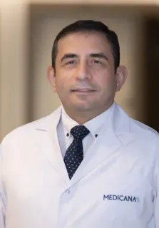 Op. Dr. Nazmi Korkut Kasapbaşı profilinde yer alan galeri fotoğrafı.