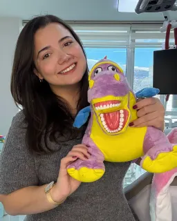 Uzm. Dt. Nazlı Sevilmiş profilinde yer alan galeri fotoğrafı.