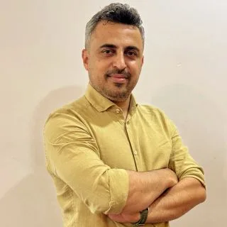 Fzt. İlkan Mursal — Fizyoterapi Ve Rehabilitasyon, Trabzon. Portre fotoğrafı.