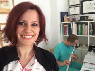 Dt. Ece Torun Türkkan profilinde yer alan galeri fotoğrafı.