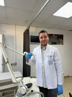 Op. Dr. Burak Kenar profilinde yer alan galeri fotoğrafı.