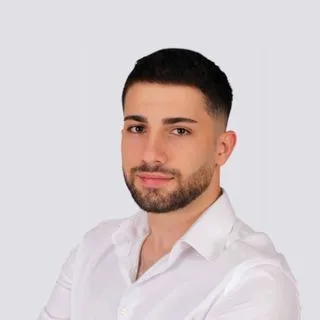 Psk. Mazlum Yüzgüleç — Psikoloji. Portre fotoğrafı.