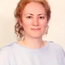 Uzm. Dr. Şohre Gasemi — Radyoloji, İstanbul. Portre fotoğrafı.