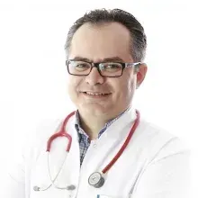 Uzm. Dr. Levent Altunay — Çocuk Sağlığı Ve Hastalıkları, Hatay. Portre fotoğrafı.
