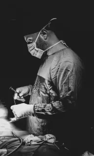 Op. Dr. Gökhan Ateş profilinde yer alan galeri fotoğrafı.