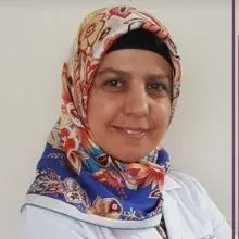 Op. Dr. Emine Aylin Atakır — Kadın Hastalıkları Ve Doğum, İstanbul. Portre fotoğrafı.