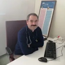 Uzm. Dr. İshak Çalışkan — Çocuk Sağlığı Ve Hastalıkları, Orhangazi, Bursa. Portre fotoğrafı.