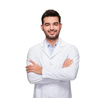 Op. Dr. Kaan Tuğberk Özdemir — Beyin Ve Sinir Cerrahisi, İzmir. Portre fotoğrafı.