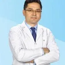 Prof. Dr. Hakan Camuzcuoğlu profilinde yer alan galeri fotoğrafı.