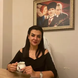 Op. Dr. Semra Nergiz profilinde yer alan galeri fotoğrafı.