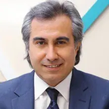 Op. Dr. Halil İbrahim Kaya — Göz Hastalıkları, Muratpaşa, Antalya. Portre fotoğrafı.