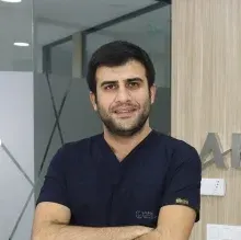 Dt. Harun Atay — Diş Hekimi, Kartal, İstanbul. Portre fotoğrafı.