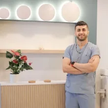 Fzt. Aziz Kiyas Karakuş — Fizyoterapi Ve Rehabilitasyon, İstanbul. Portre fotoğrafı.
