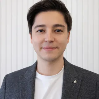 Dr. Gökhan Akıllı profilinde yer alan galeri fotoğrafı.