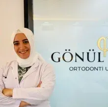 Uzm. Dt. Gönül Dinç — Van. Portre fotoğrafı.