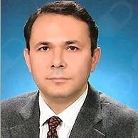 Uzm. Dr. Yaşar Gencer — Denizli. Portre fotoğrafı.