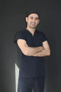 Op. Dr. Kenan Akbaş profilinde yer alan galeri fotoğrafı.