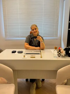 Op. Dr. Merve Karamahmutoğlu Cavıldak profilinde yer alan galeri fotoğrafı.