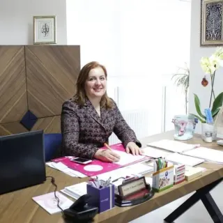 Prof. Dr. Nazan Başak Yıldırım profilinde yer alan galeri fotoğrafı.