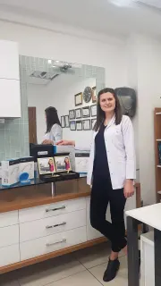 Uzm. Dt. Meltem Özsaygılı profilinde yer alan galeri fotoğrafı.