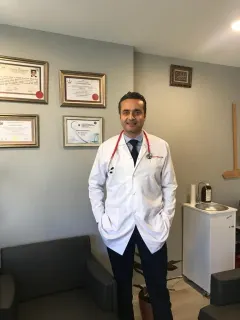 Doç. Dr. Yılmaz Kor profilinde yer alan galeri fotoğrafı.