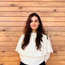 Psk. Esra Durmaz Çilekci — Psikoloji, Balıkesir. Portre fotoğrafı.