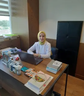 Dyt. Leyla Karakaş profilinde yer alan galeri fotoğrafı.