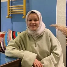 Psk. Esra Gamgam — Psikoloji. Portre fotoğrafı.