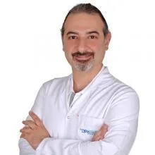 Uzm. Dr. Ali Faraghi Ahrabi — Neonatoloji, Antalya. Portre fotoğrafı.