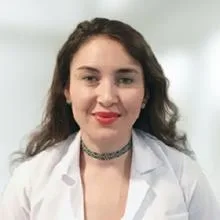 Op. Dr. Funda Şerefhan — Göz Hastalıkları, İstanbul. Portre fotoğrafı.