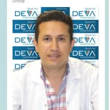 Op. Dr. Mehmet Reşat Demir — Üroloji, Gaziantep. Portre fotoğrafı.