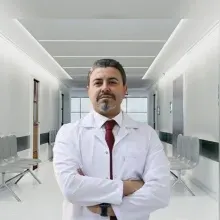 Op. Dr. İbrahim Kasapoğlu — Ortopedi Ve Travmatoloji, Ankara. Portre fotoğrafı.