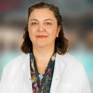 Uzm. Dr. Aslıhan Sever — Fiziksel Tıp Ve Rehabilitasyon, Küçükçekmece, İstanbul. Portre fotoğrafı.