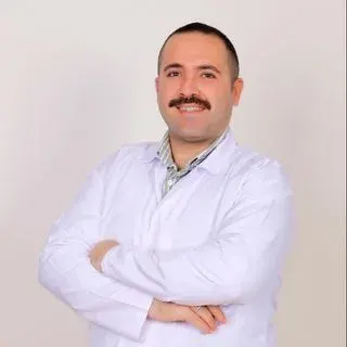 Uzm. Dr. Hikmet Utku Odman — İç Hastalıkları, Bartın. Portre fotoğrafı.